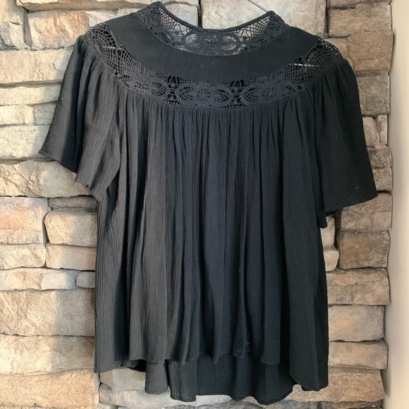 Zara | cotton crochet top